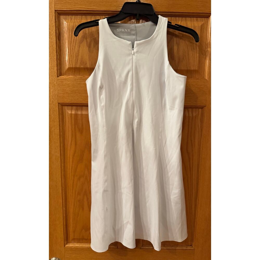 Spanx Get Moving White Zip Front Dress - Size small - Picture 5 of 6